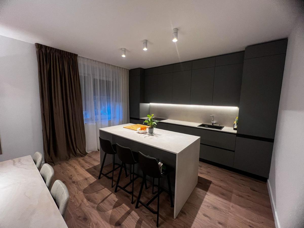 Luxury Home Beach Apartament In Split, Croatia Exterior photo