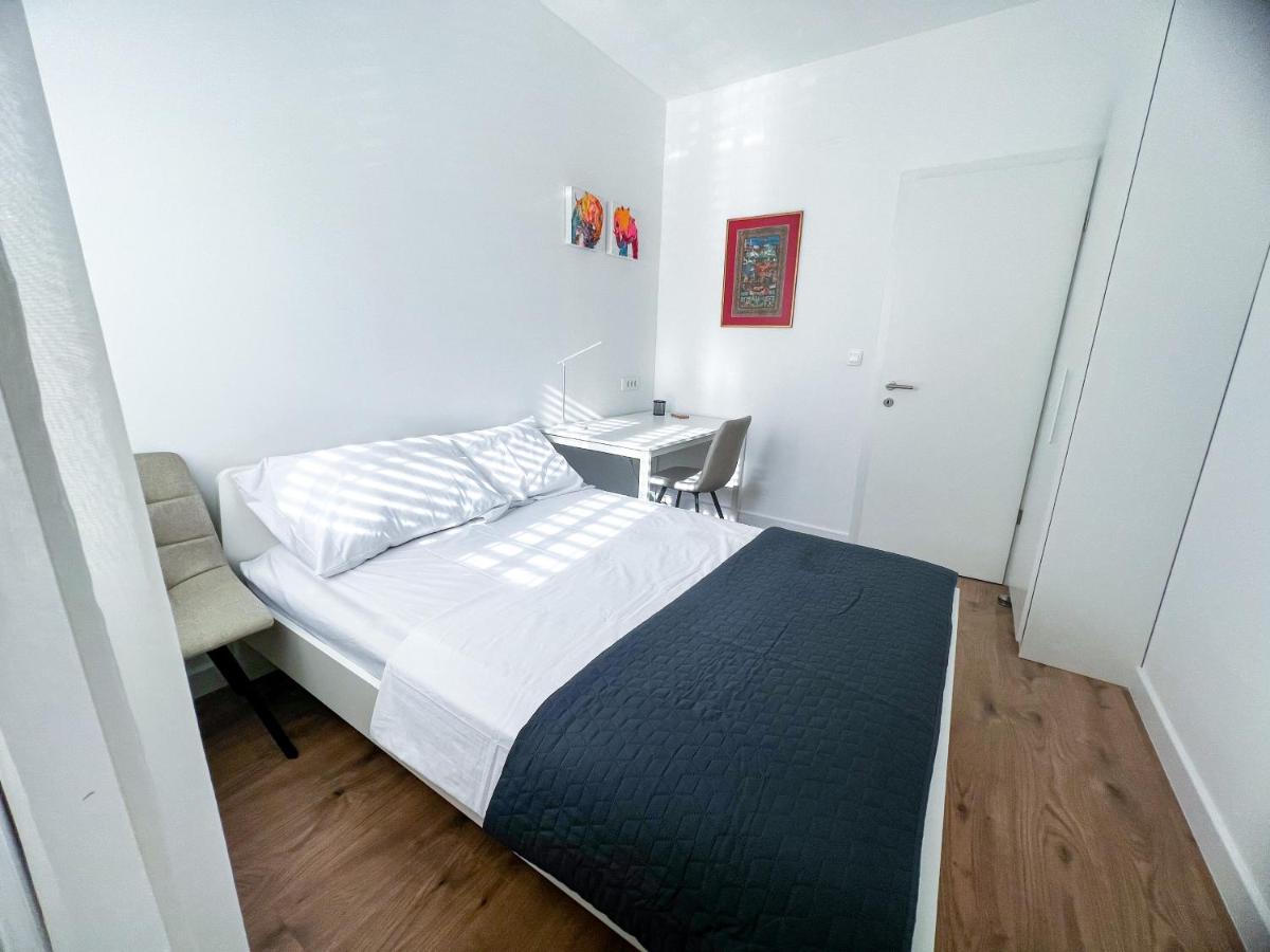 Luxury Home Beach Apartament In Split, Croatia Exterior photo